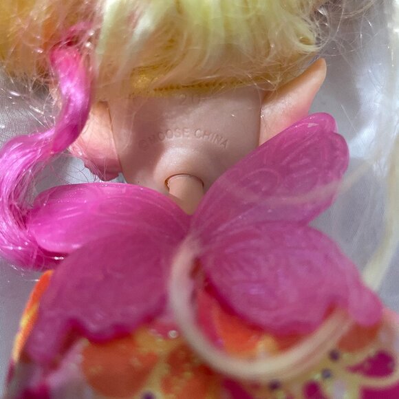 Magic Mixies Pixlings Flitta The Butterfly Fashion Doll Articulated Arm No Shoes - Picture 4 of 16